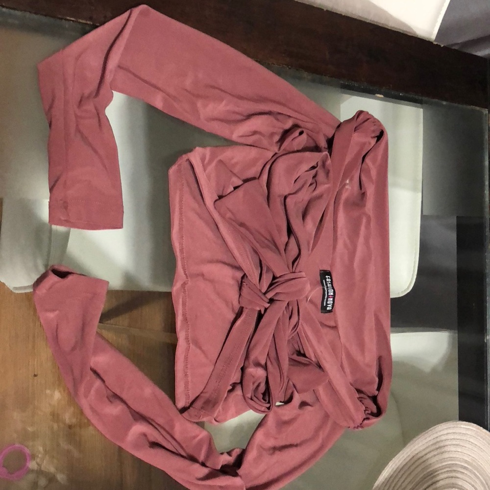 Off the shoulder long sleeve shirt